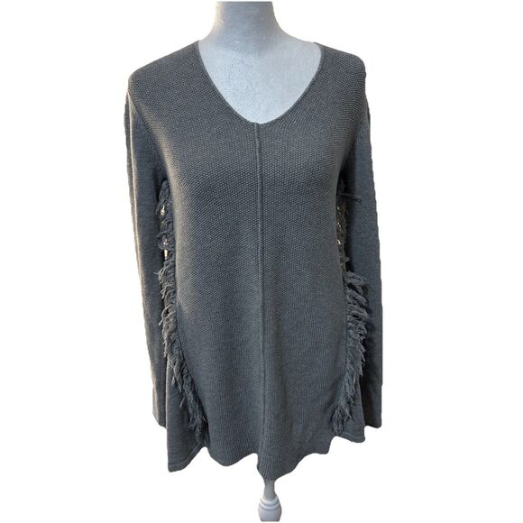 Charlie Paige Sweater Women's Gray Small/Medium Pullover V-Neck - Picture 1 of 5